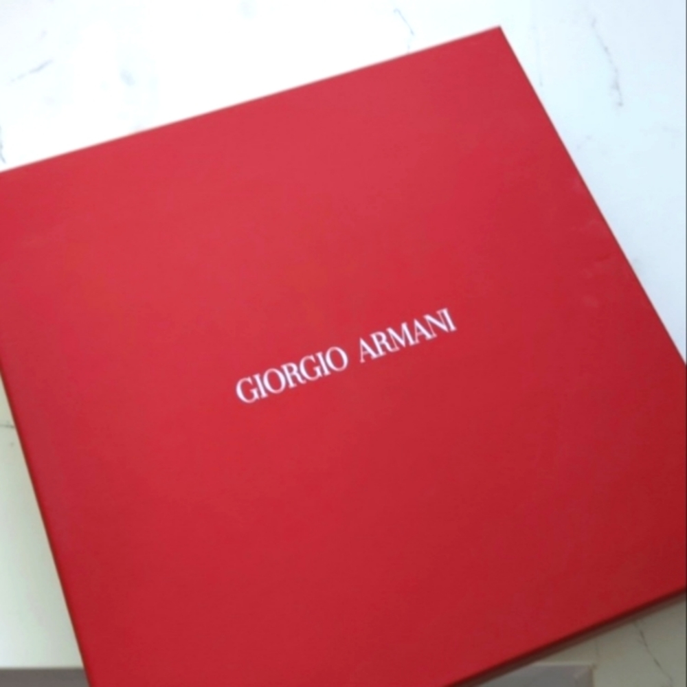 Giorgio Armani 💄